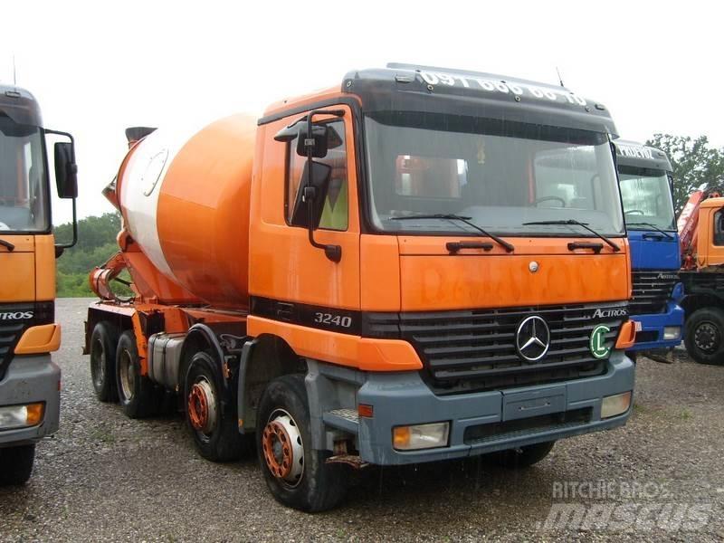 Mercedes-Benz ACTROS 3240 ミキサー車