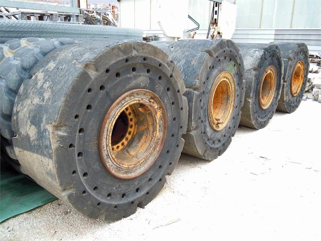  SG REVOLUTION 26.5-25 建設機械 -　その他
