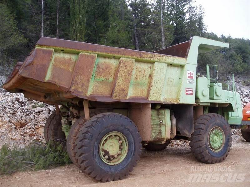 Terex L33-05 サイト　ダンプ