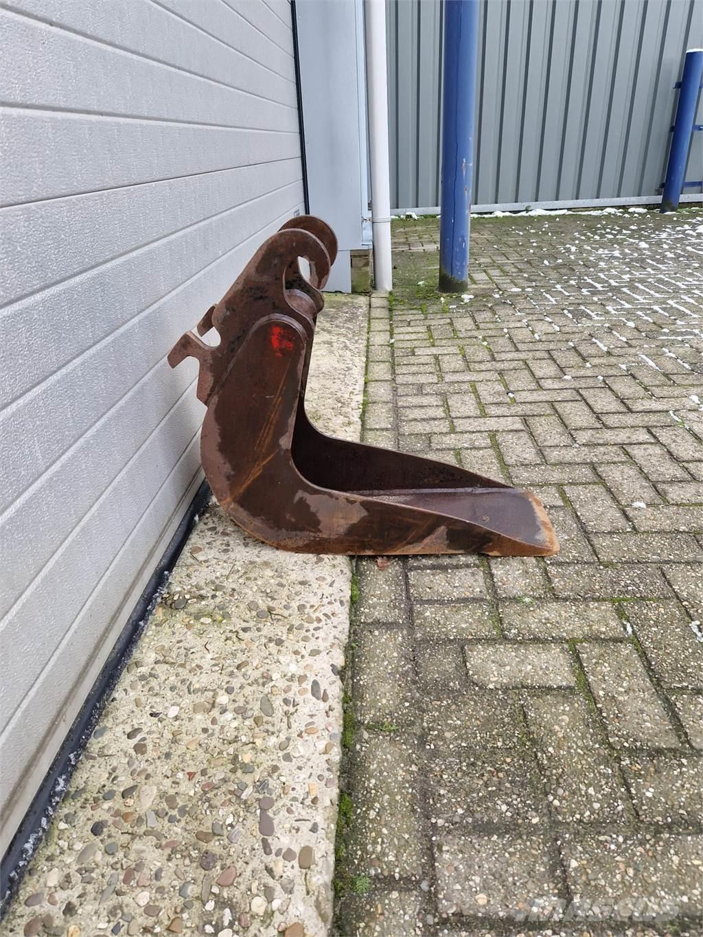  Banaanbak 農業機械 -　その他