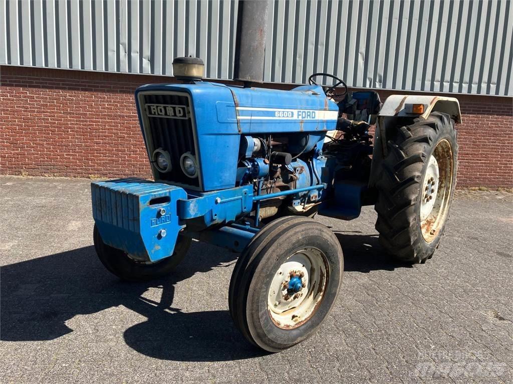 Ford 6600 トラクター