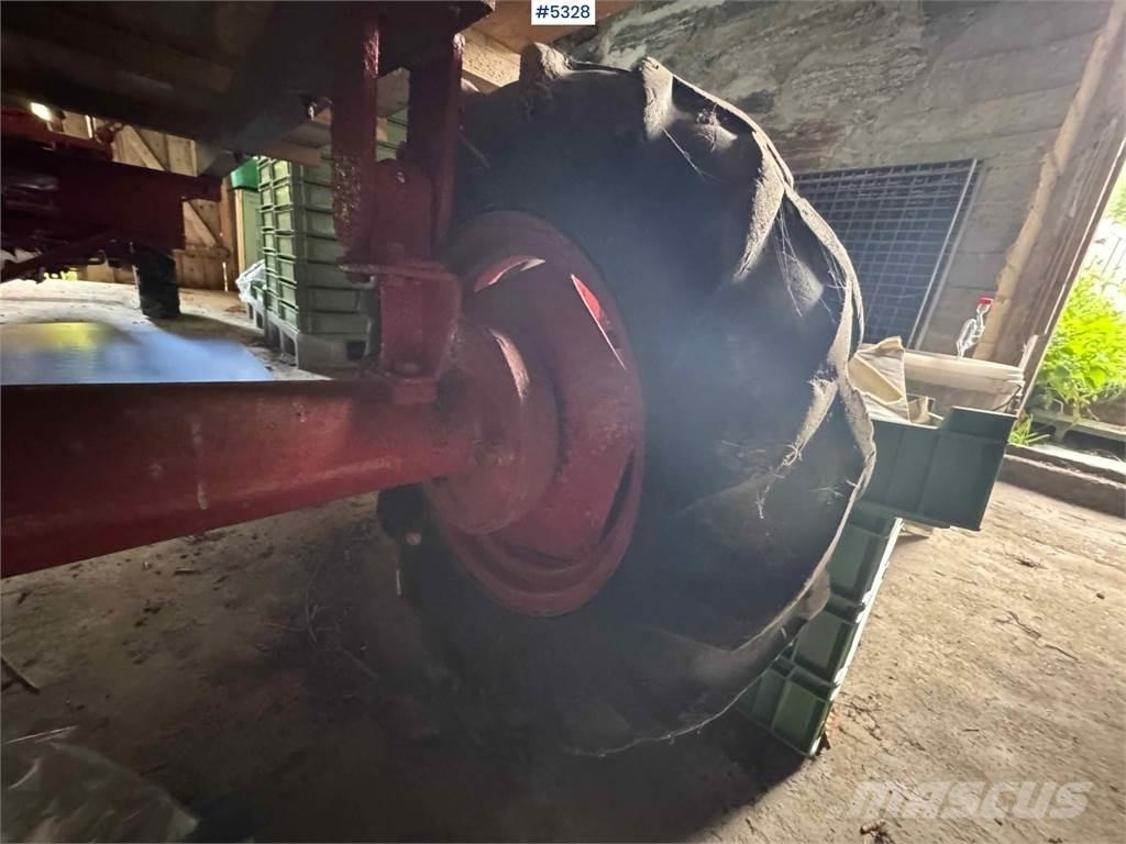 Aebi AM53 トラクター