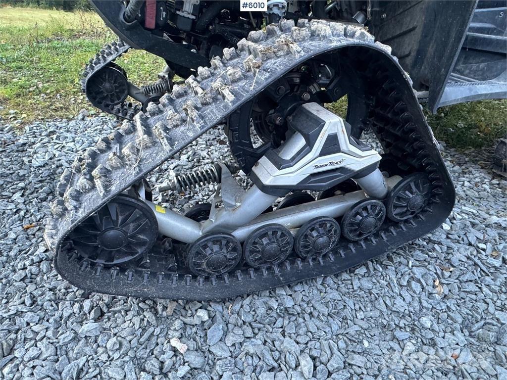 Arctic Cat 700 バギー