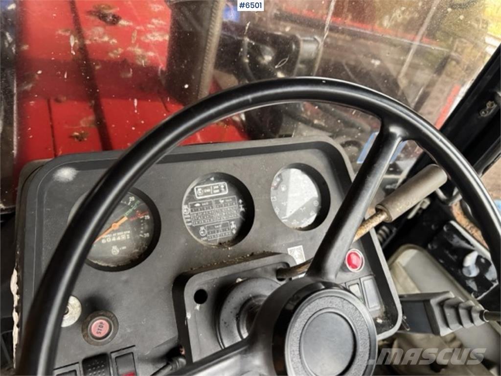 Case IH 885XL トラクター