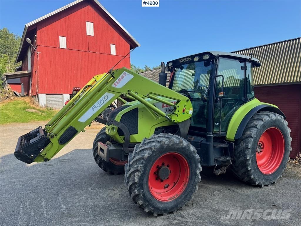 CLAAS Arion 430 トラクター