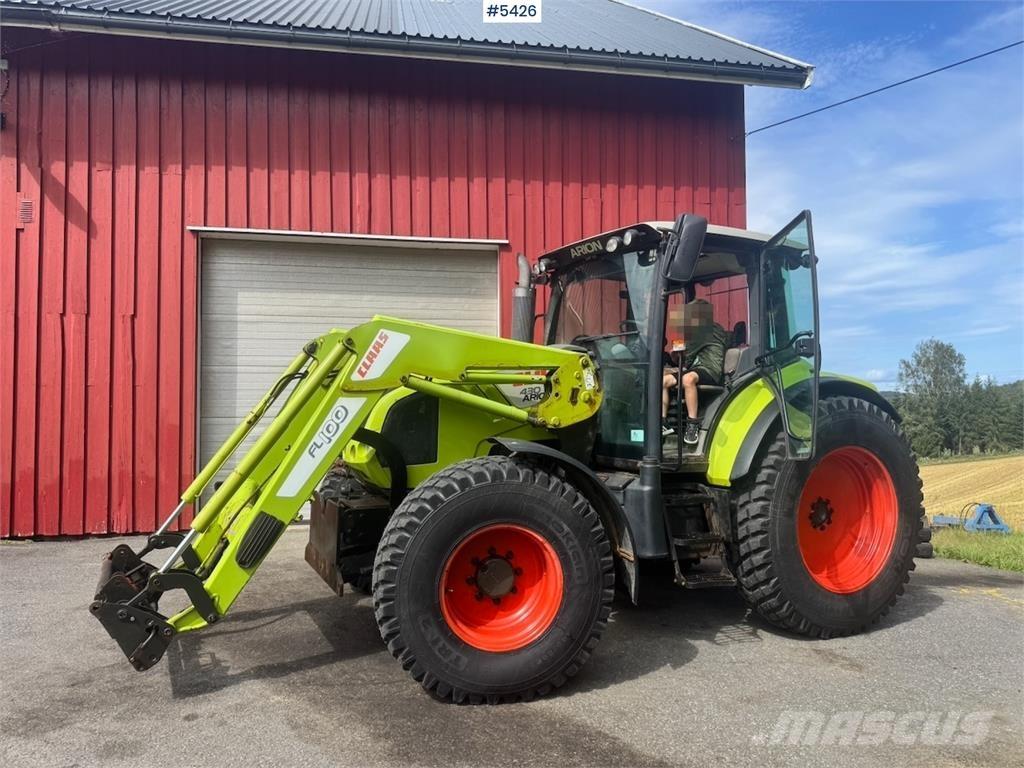 CLAAS Arion 430 トラクター