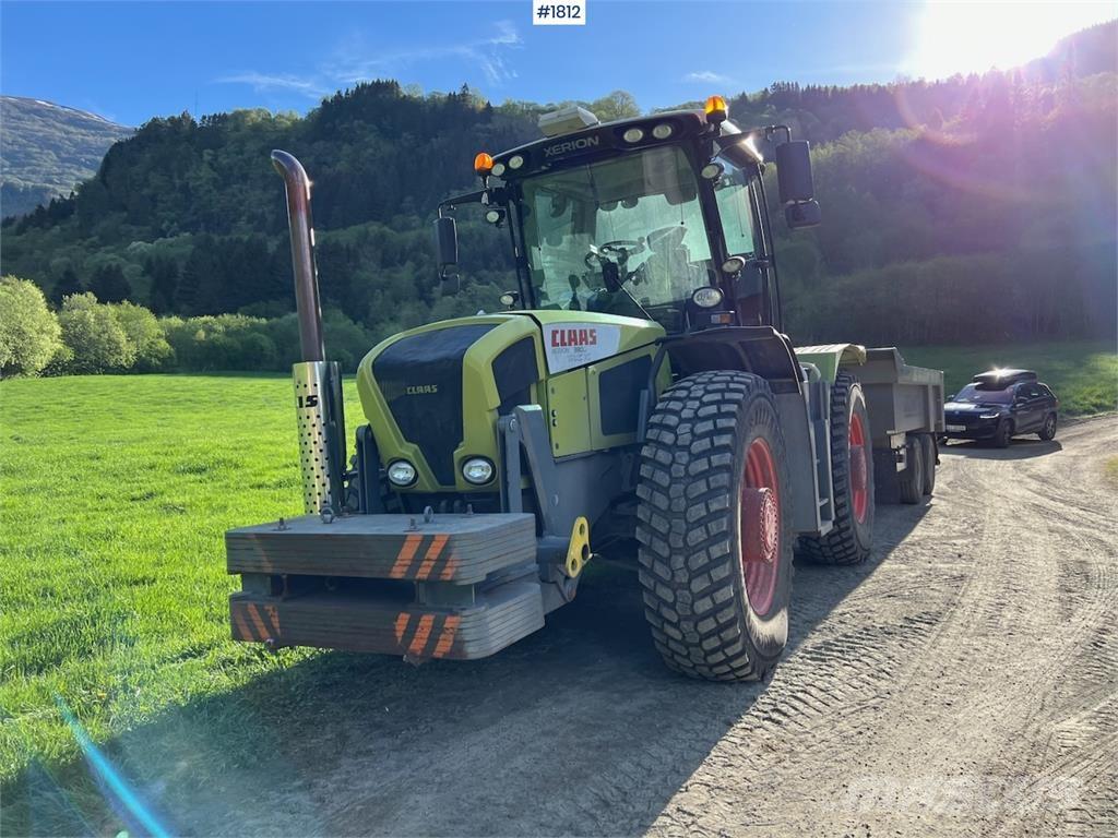 CLAAS Xerion 3800 トラクター