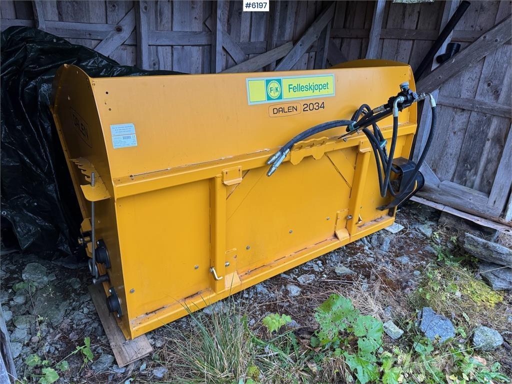 Dalen 2034 スノーブレードとプラウ