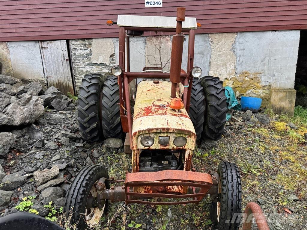 David Brown 885 トラクター