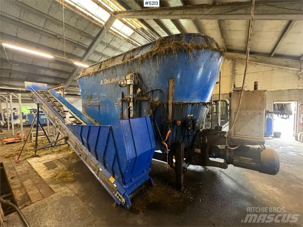 Delaval VSM 22 ミキサーフィーダー