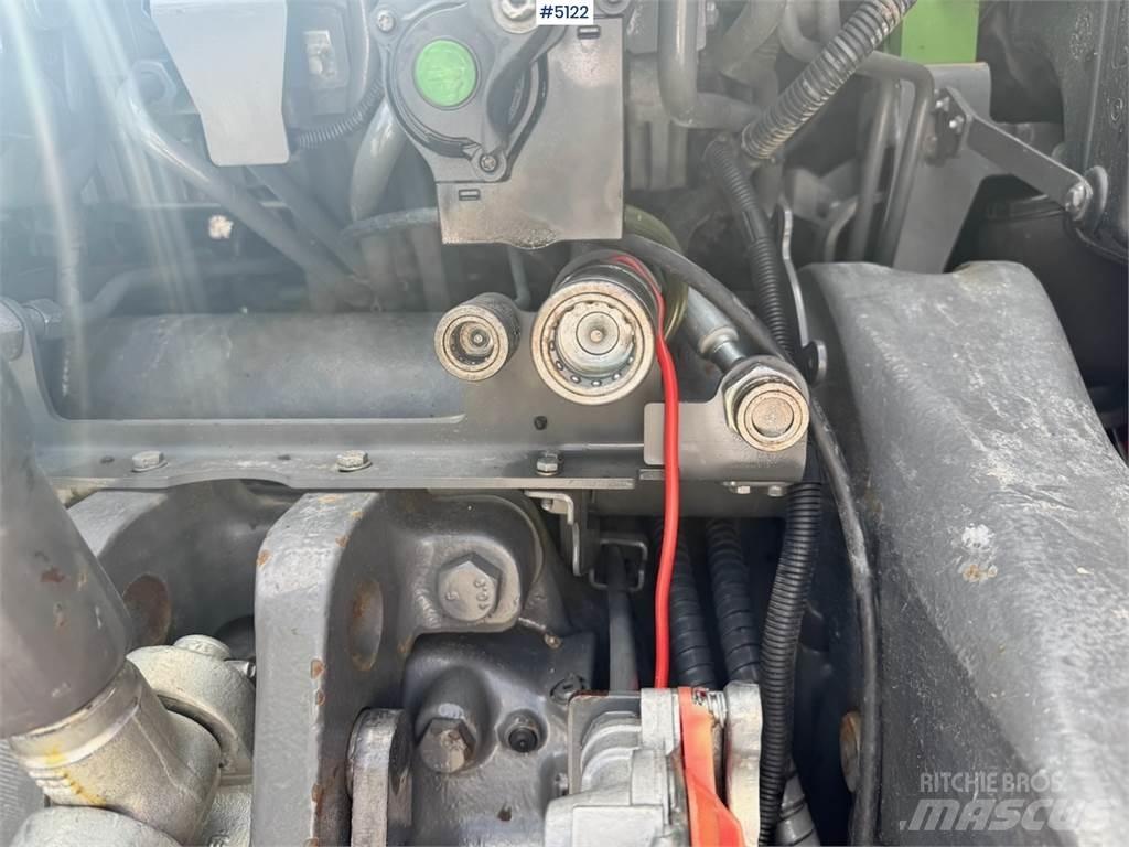 Fendt 828 Vario トラクター
