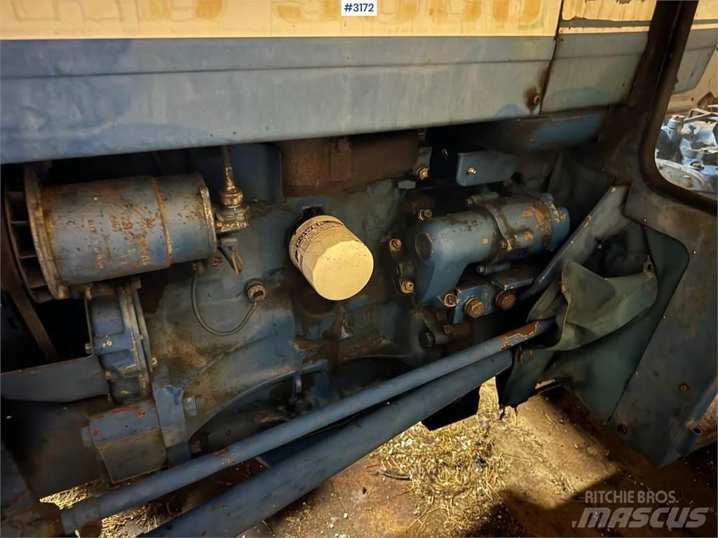 Ford 3000 トラクター