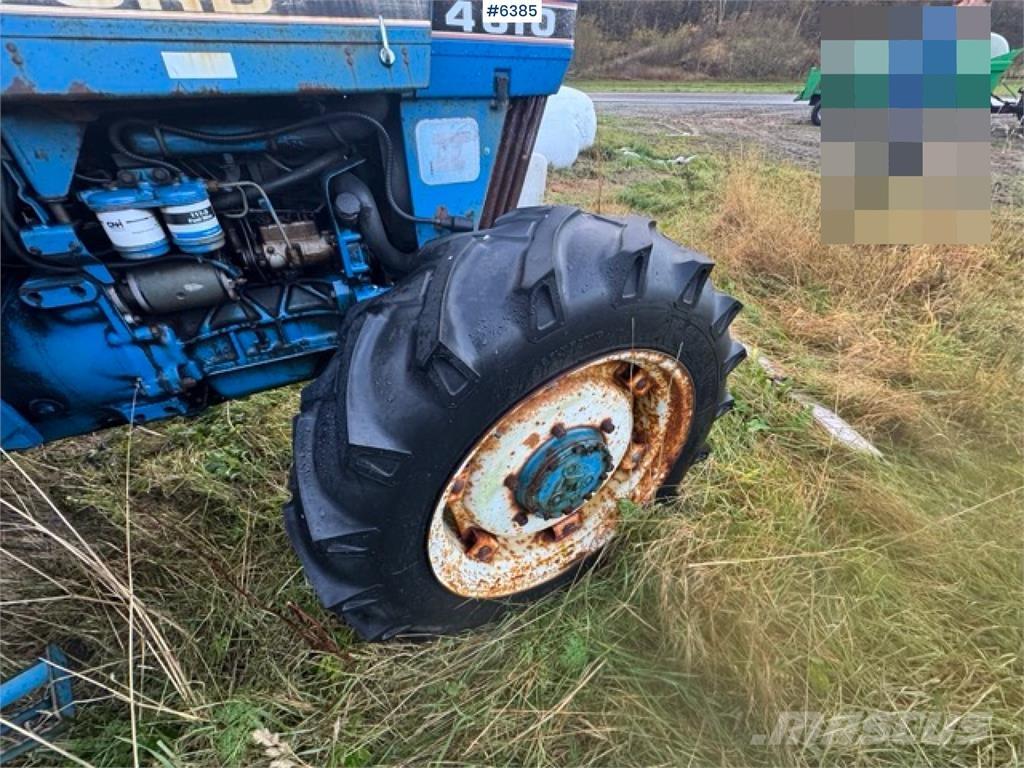 Ford 4610 トラクター