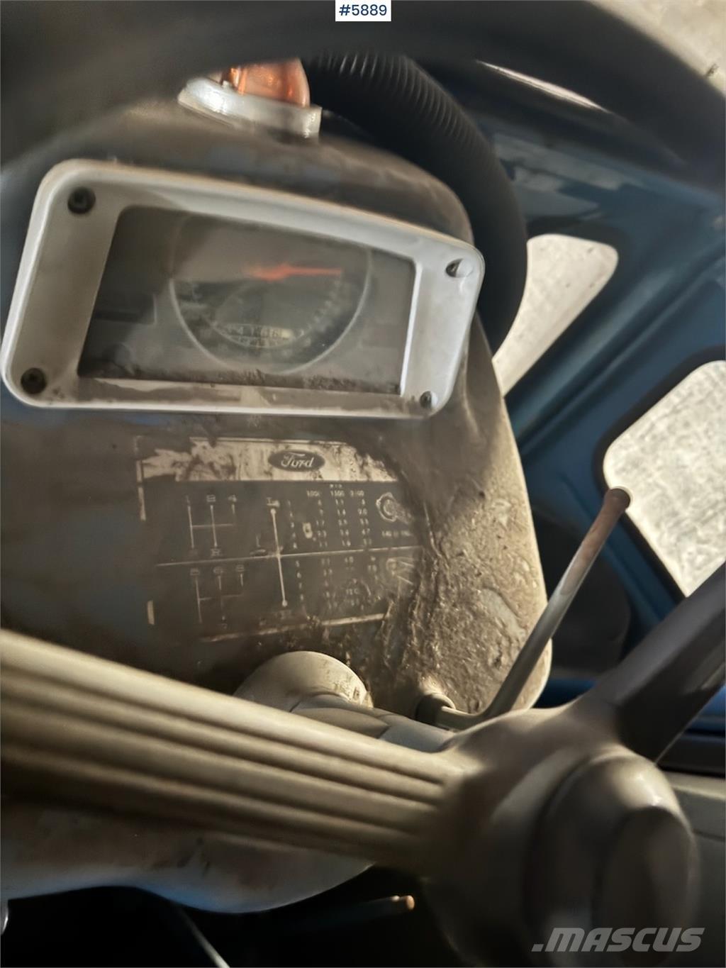 Ford 5000 トラクター