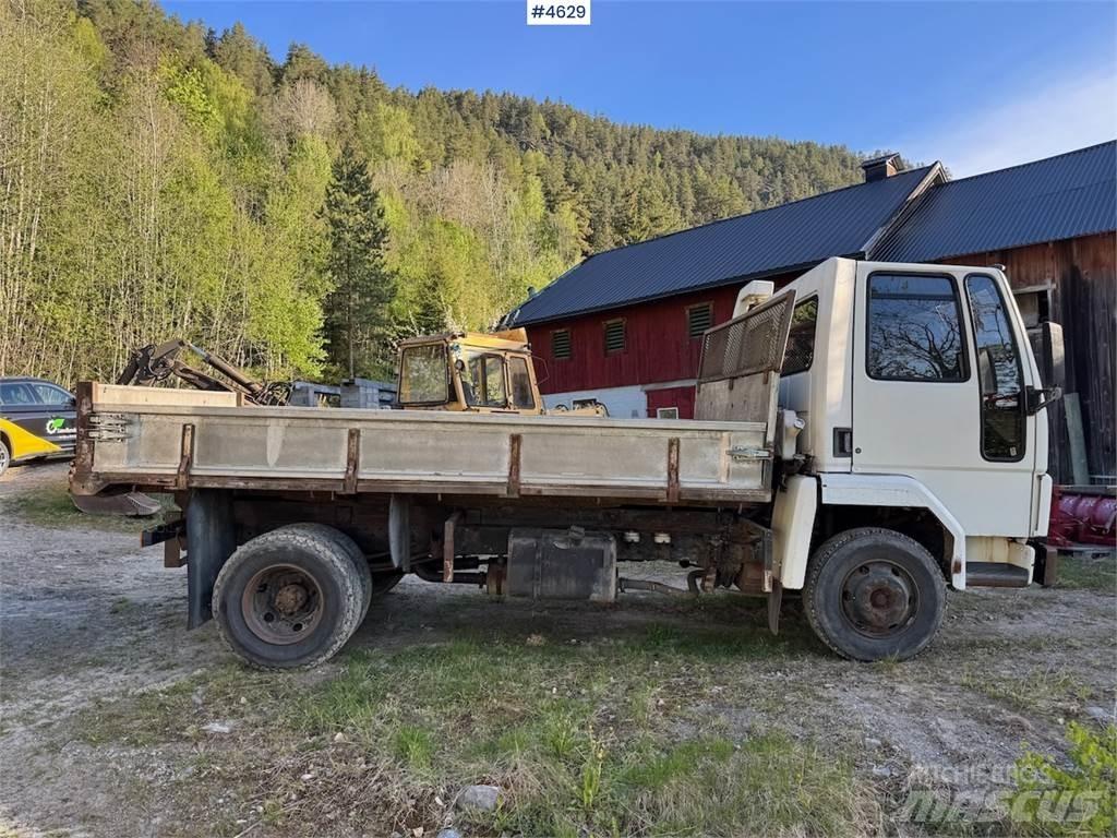 Ford Cargo 0813 その他トラック