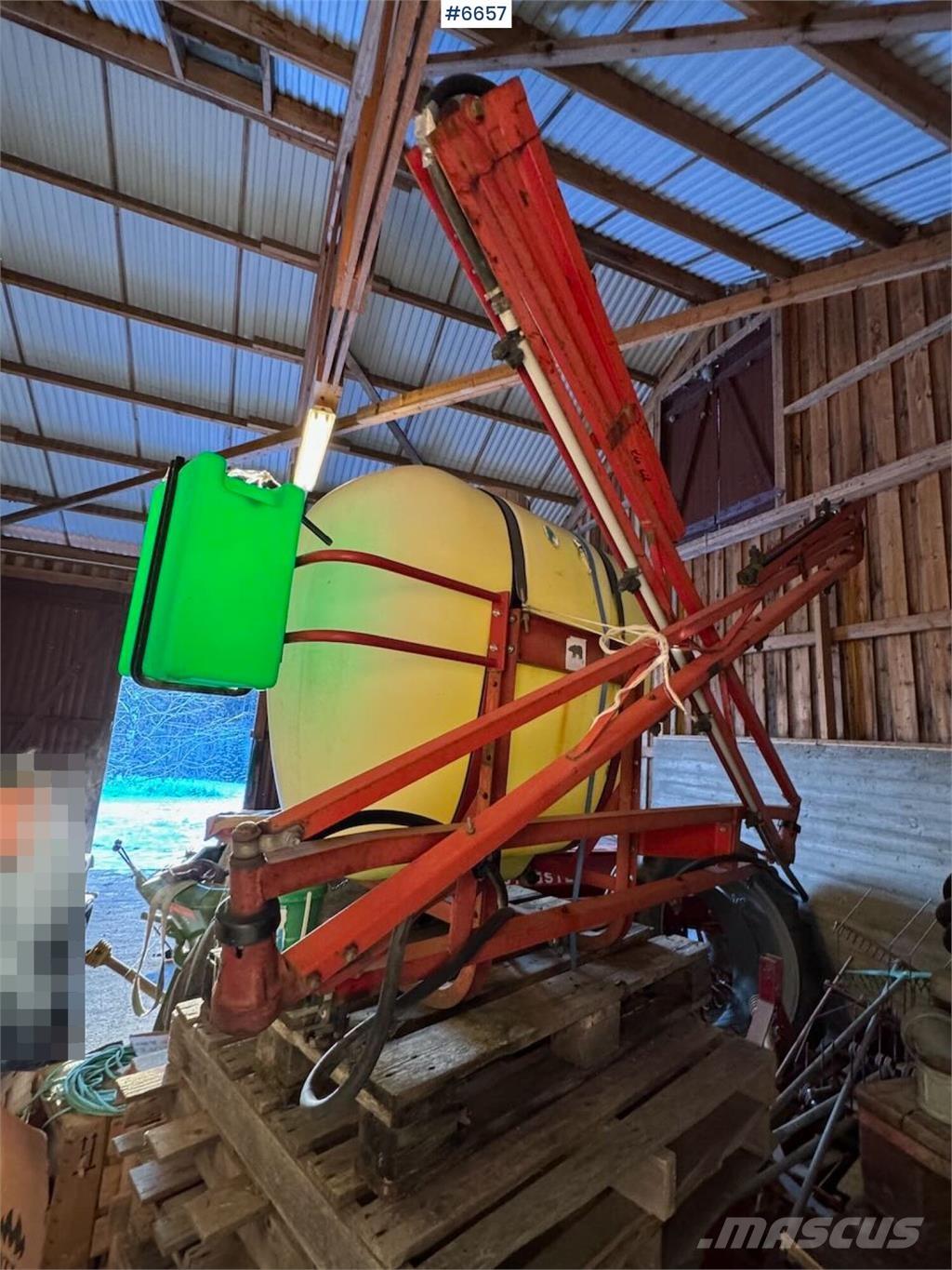 Hardi åkersprøyte 牽引型スプレイヤー