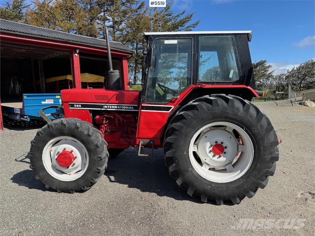 International 585 トラクター