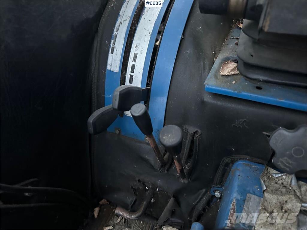 Iseki 4451 トラクター