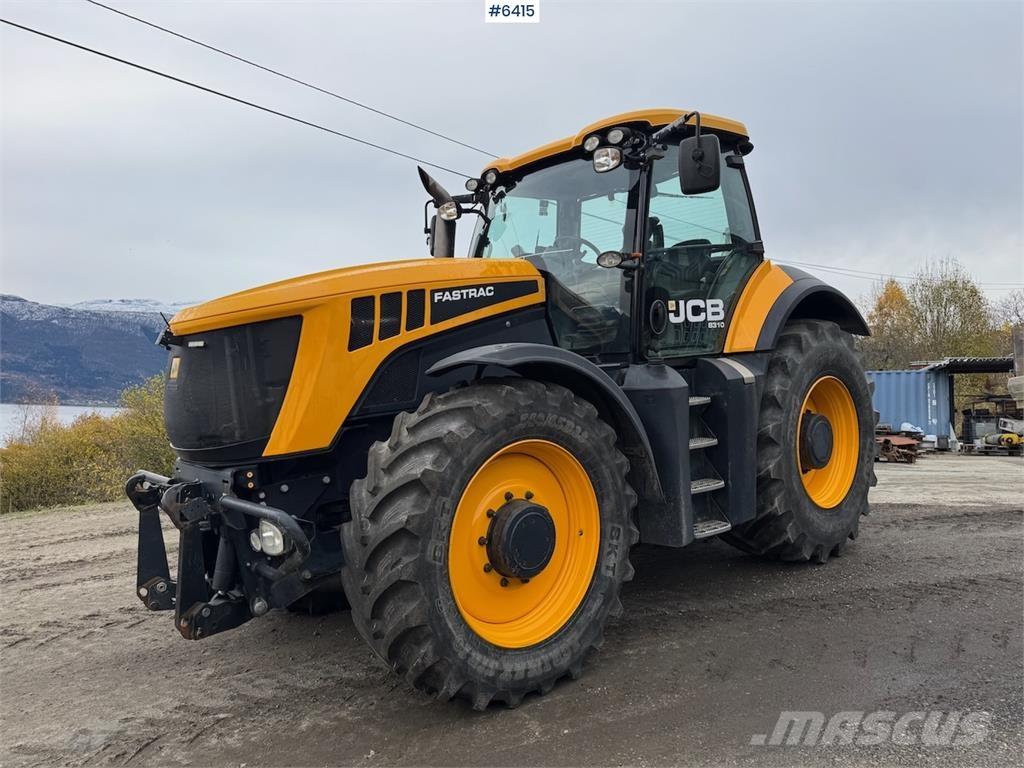 JCB 8310 Fastrac トラクター