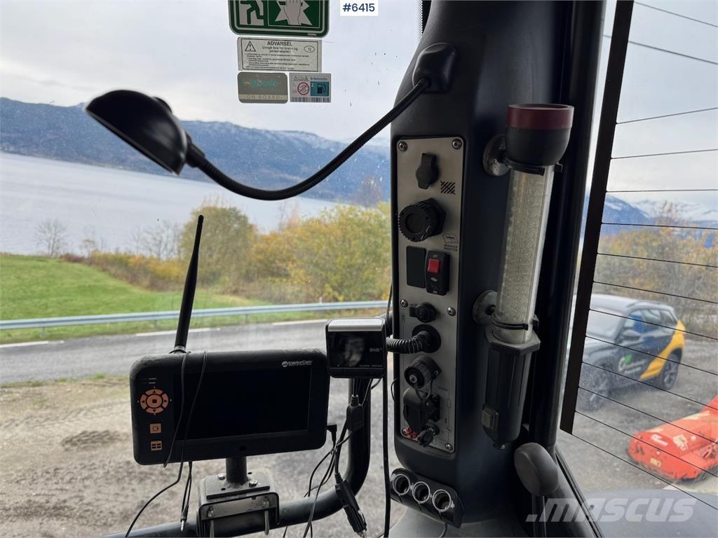 JCB 8310 Fastrac トラクター