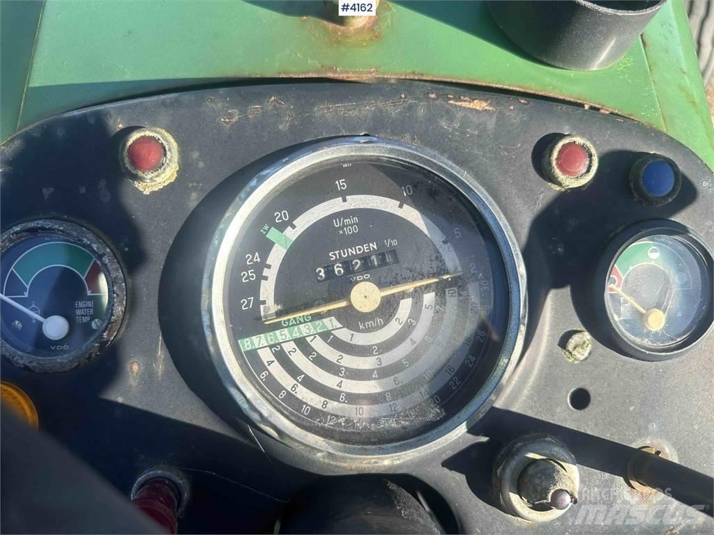 John Deere 1020 トラクター