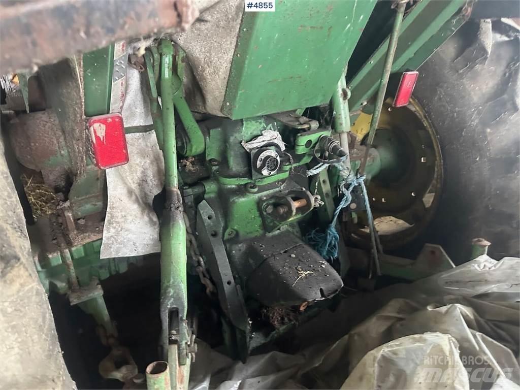 John Deere 1030 トラクター