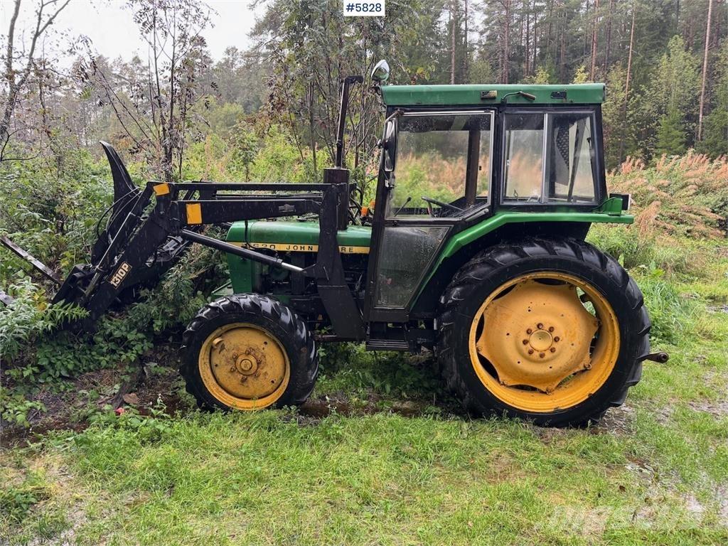 John Deere 1630 トラクター