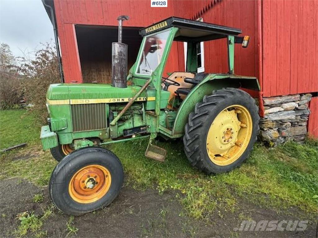 John Deere 1630 トラクター