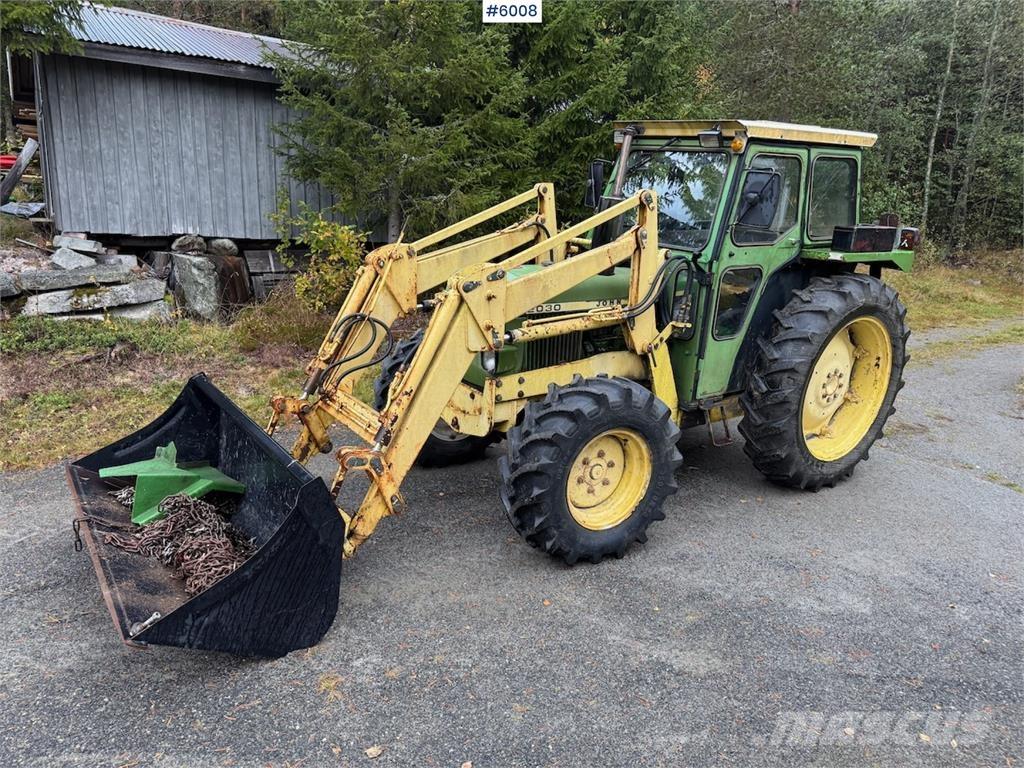 John Deere 2030 トラクター