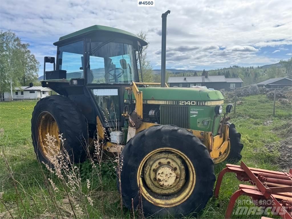 John Deere 2140 トラクター