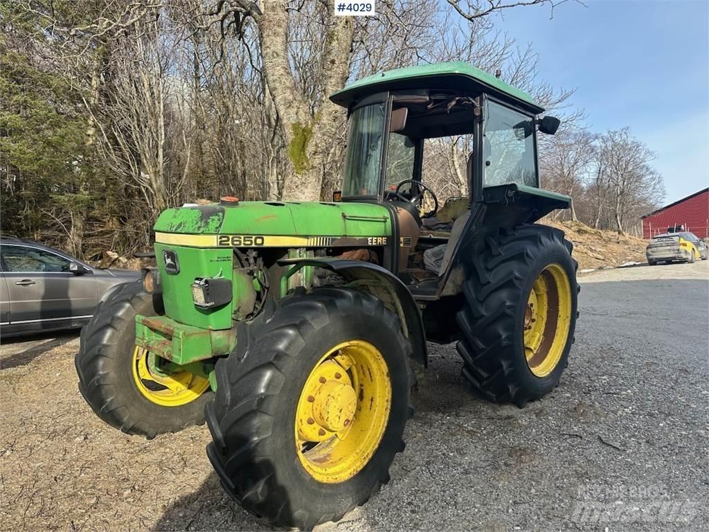 John Deere 2650 トラクター