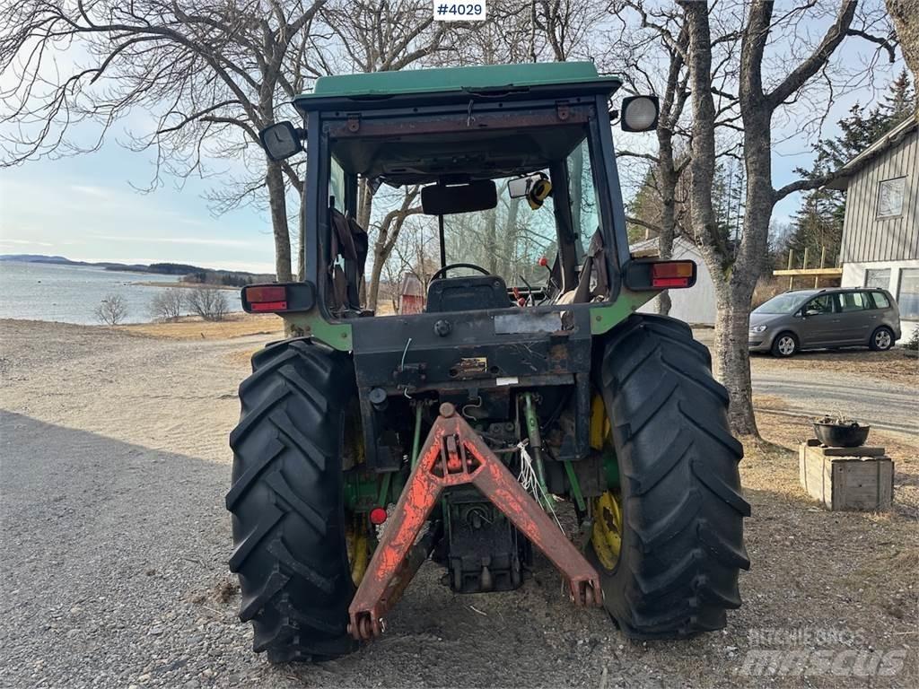 John Deere 2650 トラクター