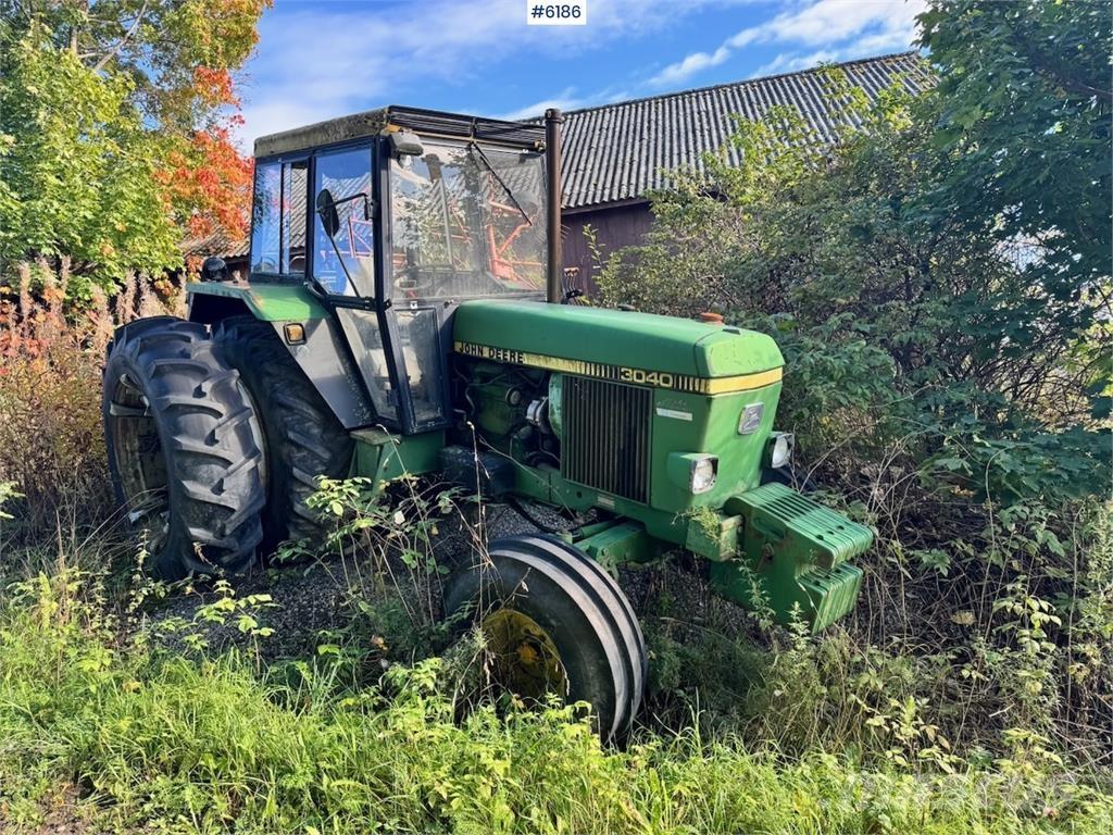 John Deere 3040 トラクター