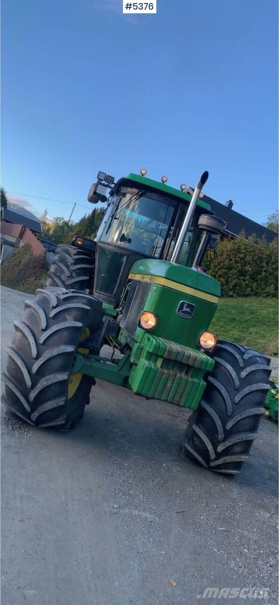 John Deere 3040HL トラクター