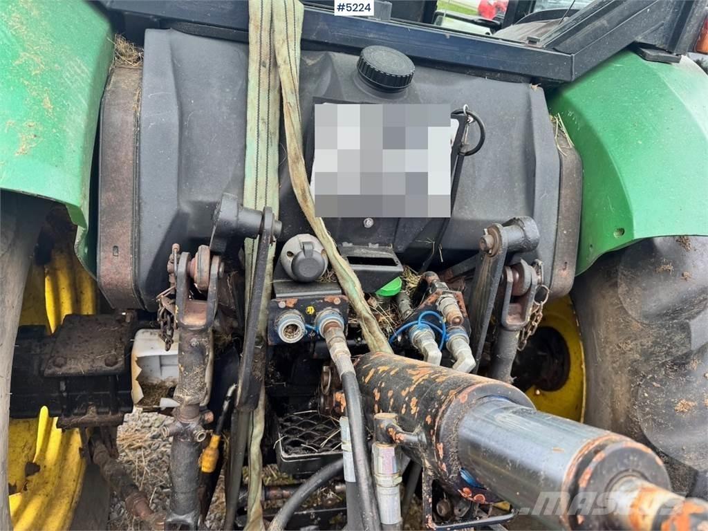 John Deere 5400 トラクター