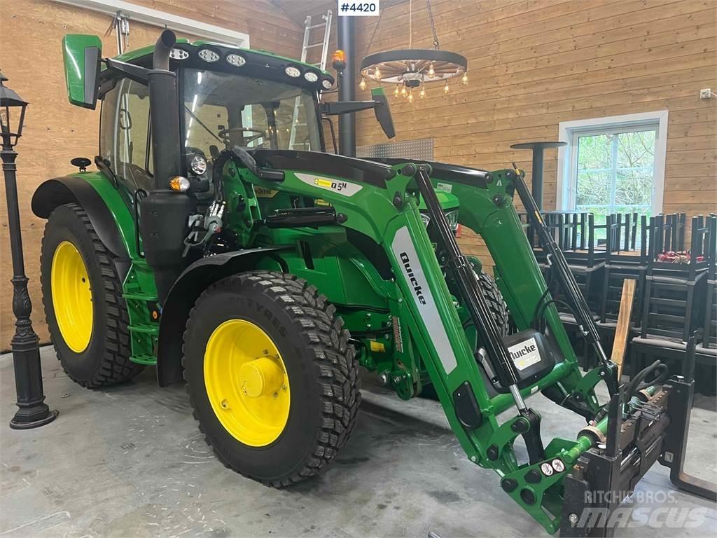 John Deere 6150R トラクター