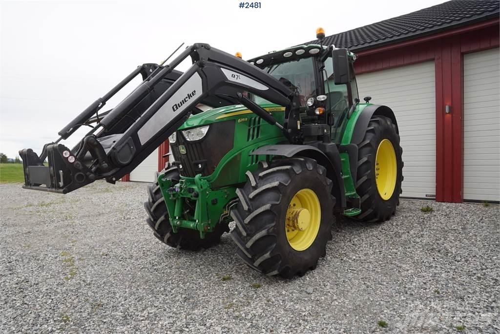 John Deere 6215R トラクター