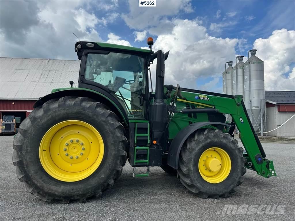 John Deere 6250R トラクター