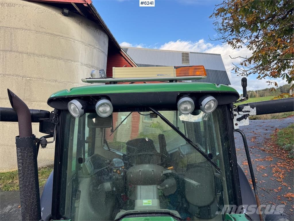 John Deere 6530 トラクター