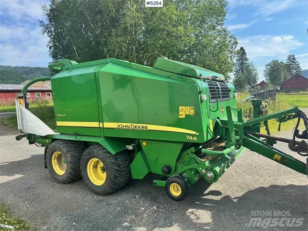 John Deere 744 その他収穫設備