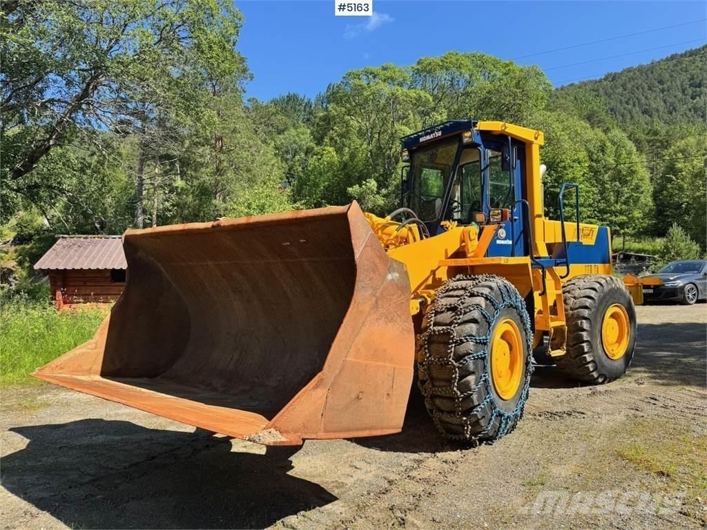 Komatsu WA420-1 ホイールローダー・タイヤショベル