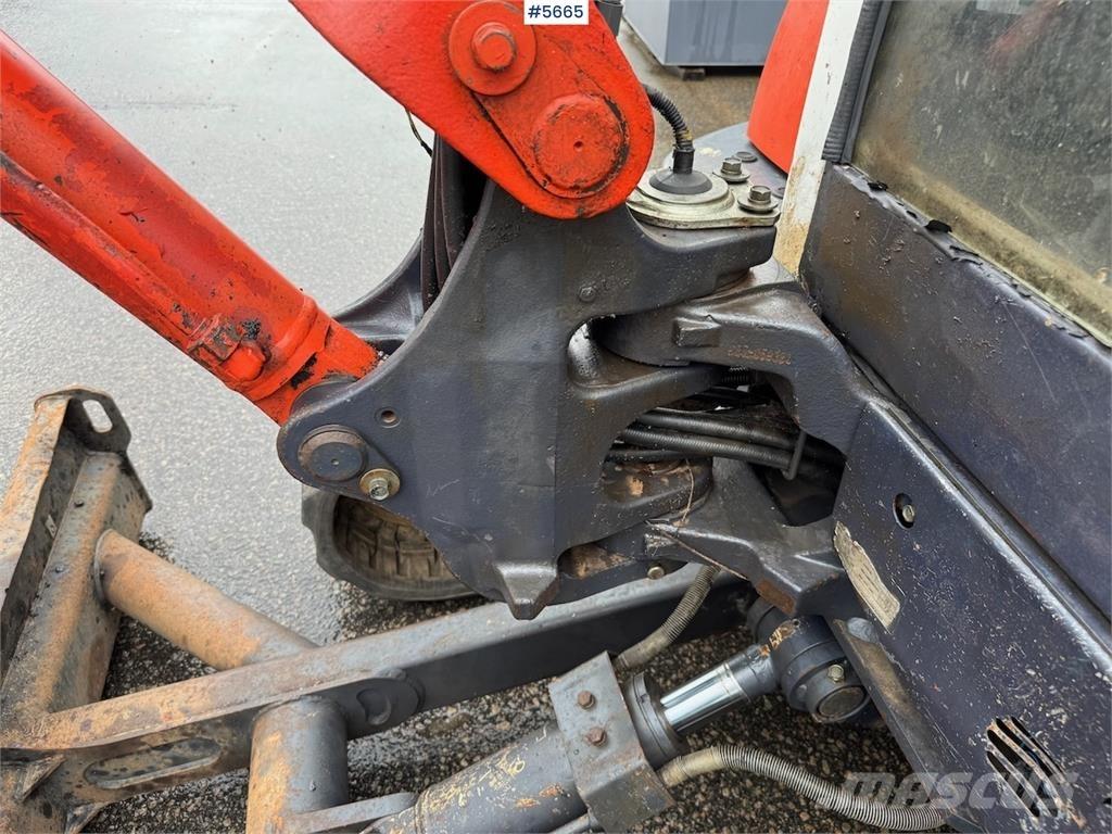 Kubota KX 161-3 大型油圧ショベル12t以上（パワーショベル・ユンボ）