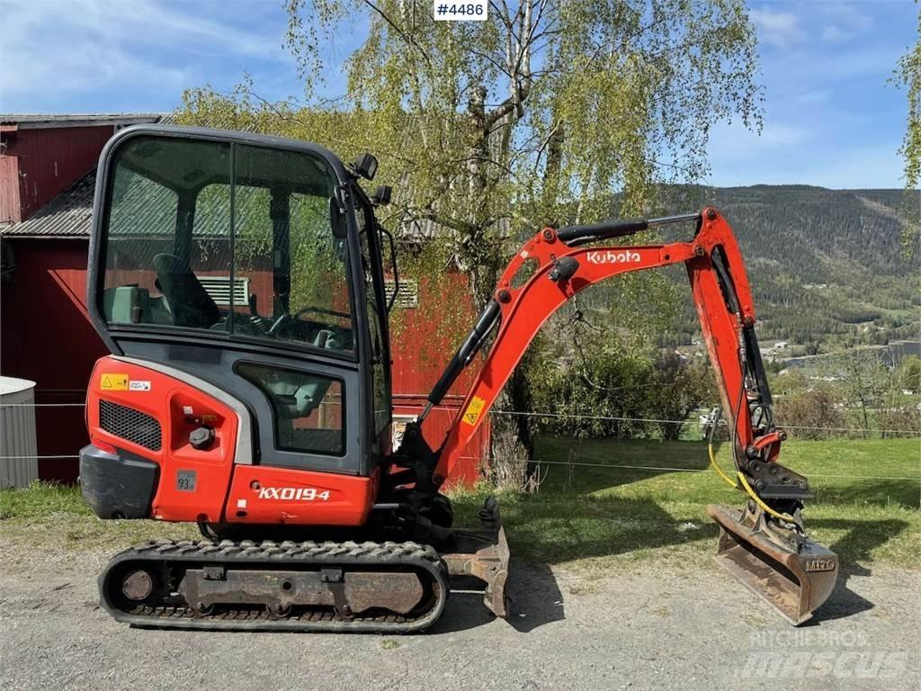 Kubota KX019 大型油圧ショベル12t以上（パワーショベル・ユンボ）
