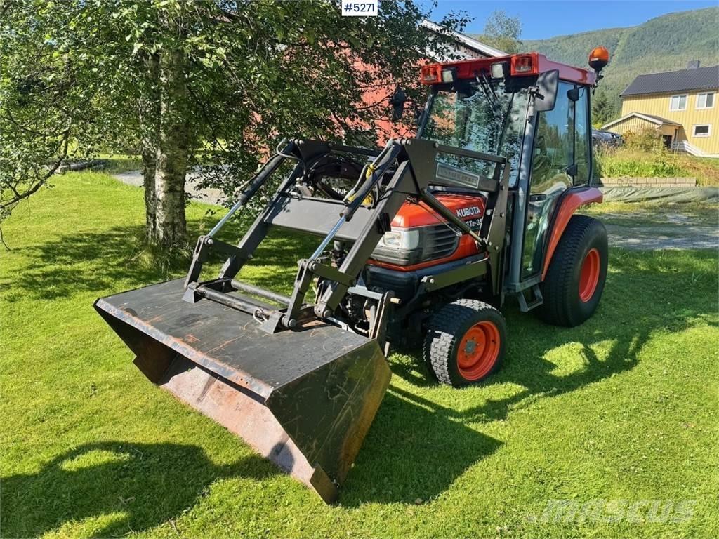 Kubota STA-35 トラクター