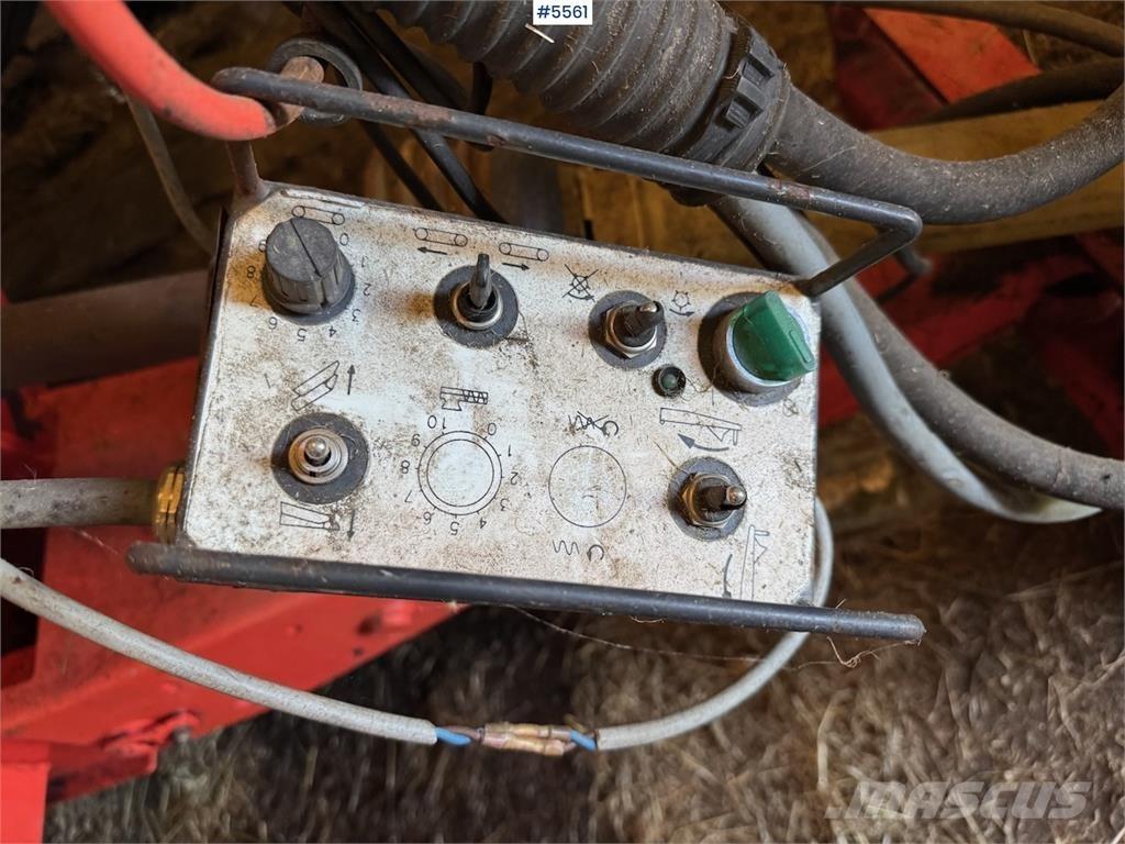 Kuhn PRI 3560 その他収穫設備