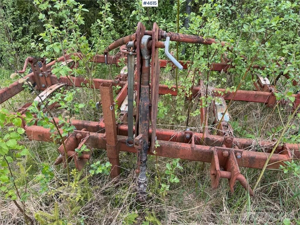 Kverneland Harv その他耕運機とアクセサリー・アタッチメント