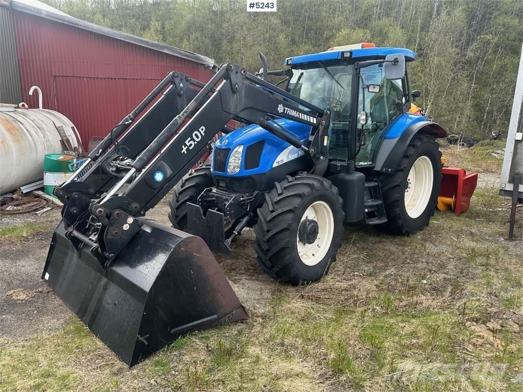 New Holland TS135 トラクター