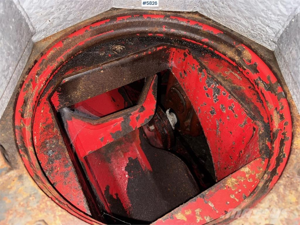 Nokka LR 4271 スノーブレードとプラウ