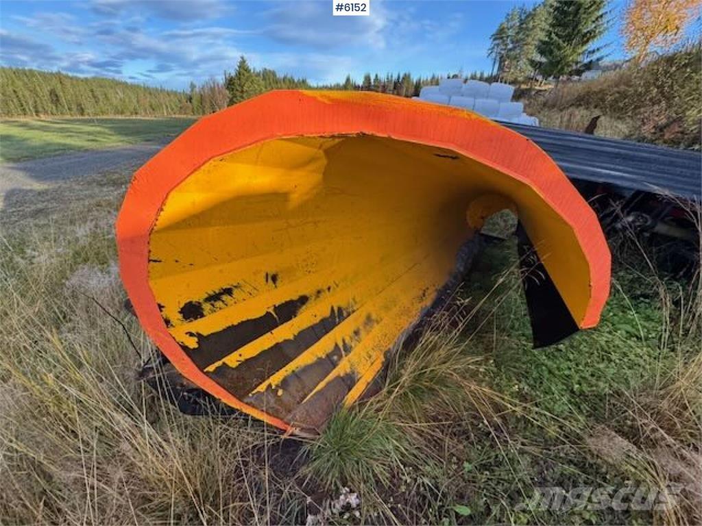  Øveraasen 2651 スノーブレードとプラウ