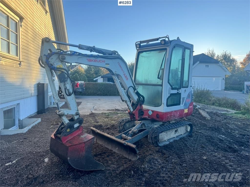 Takeuchi TB219 大型油圧ショベル12t以上（パワーショベル・ユンボ）